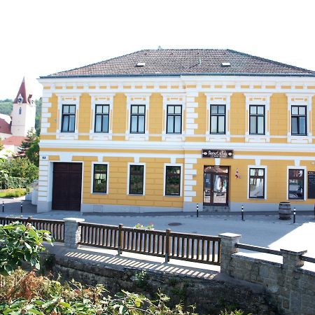 Papperl A' Pub Hotel Schönberg am Kamp Exterior foto